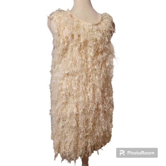 TCEC Woman's Size Large Cream White Faux Fur Fuzzy Shaggy Sleeveless Cardigan Ve - Picture 3 of 6